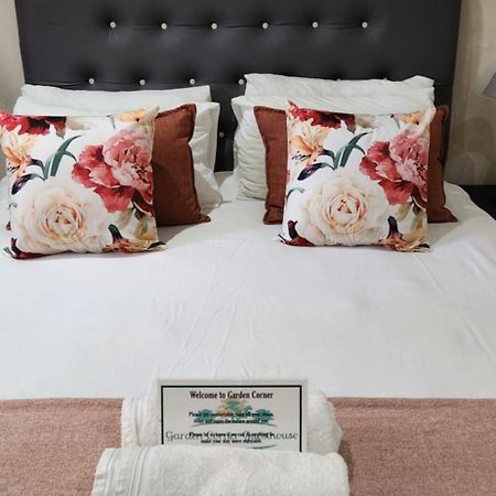 בופורט ווסט Garden Corner Guesthouse מראה חיצוני תמונה