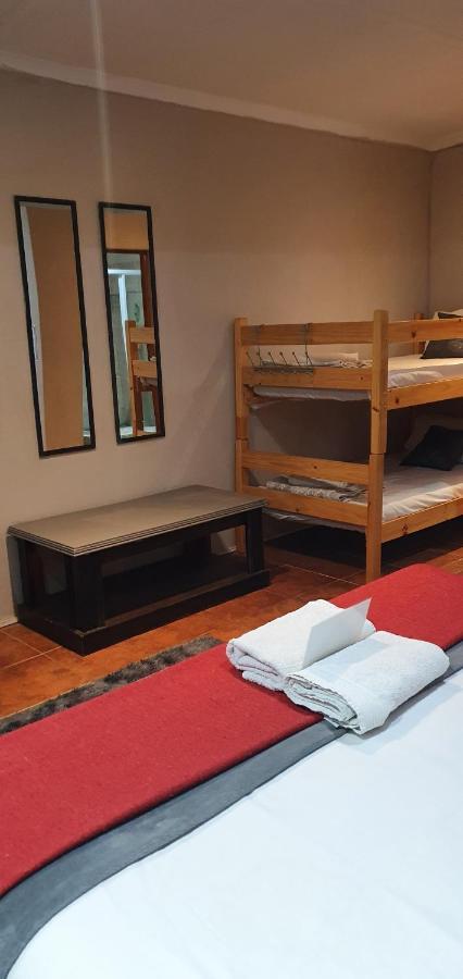בופורט ווסט Garden Corner Guesthouse מראה חיצוני תמונה