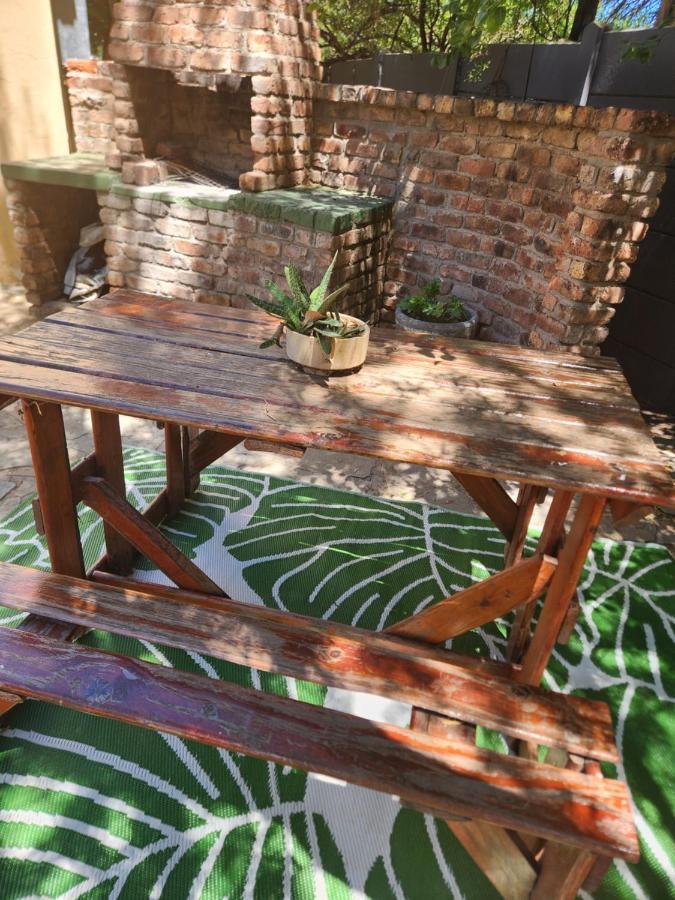 בופורט ווסט Garden Corner Guesthouse מראה חיצוני תמונה