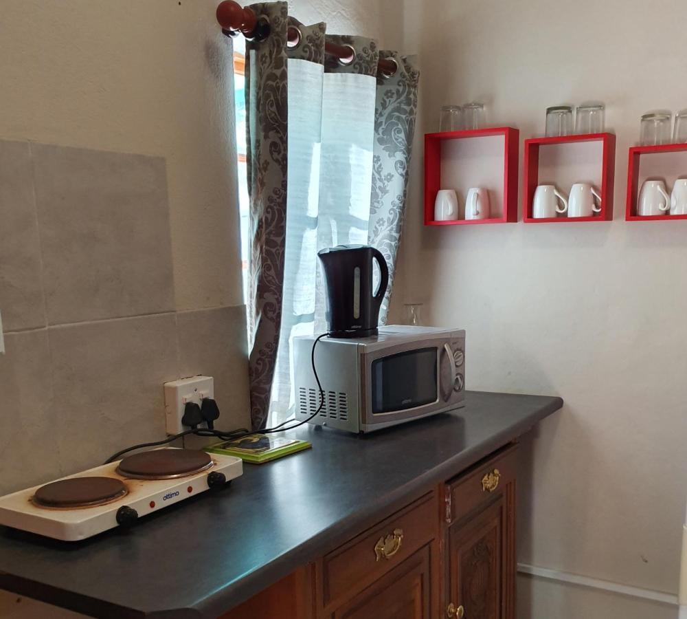 בופורט ווסט Garden Corner Guesthouse מראה חיצוני תמונה